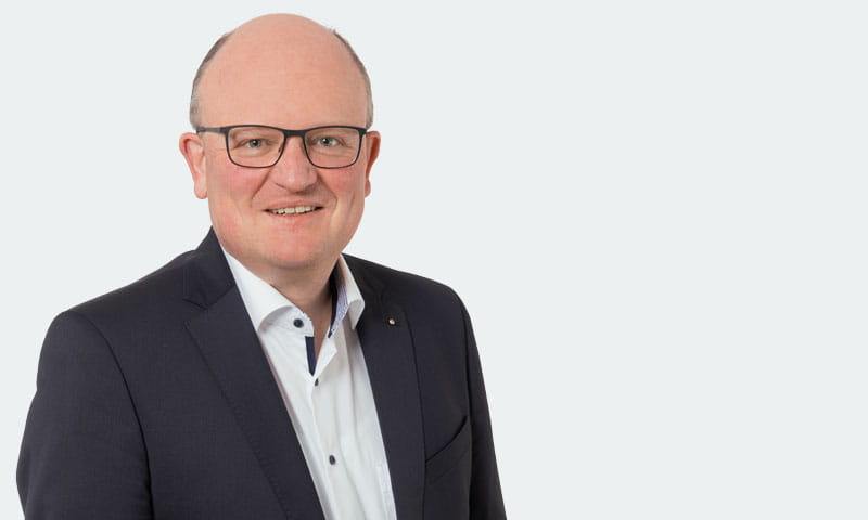 Portraitbild Adrian Muster